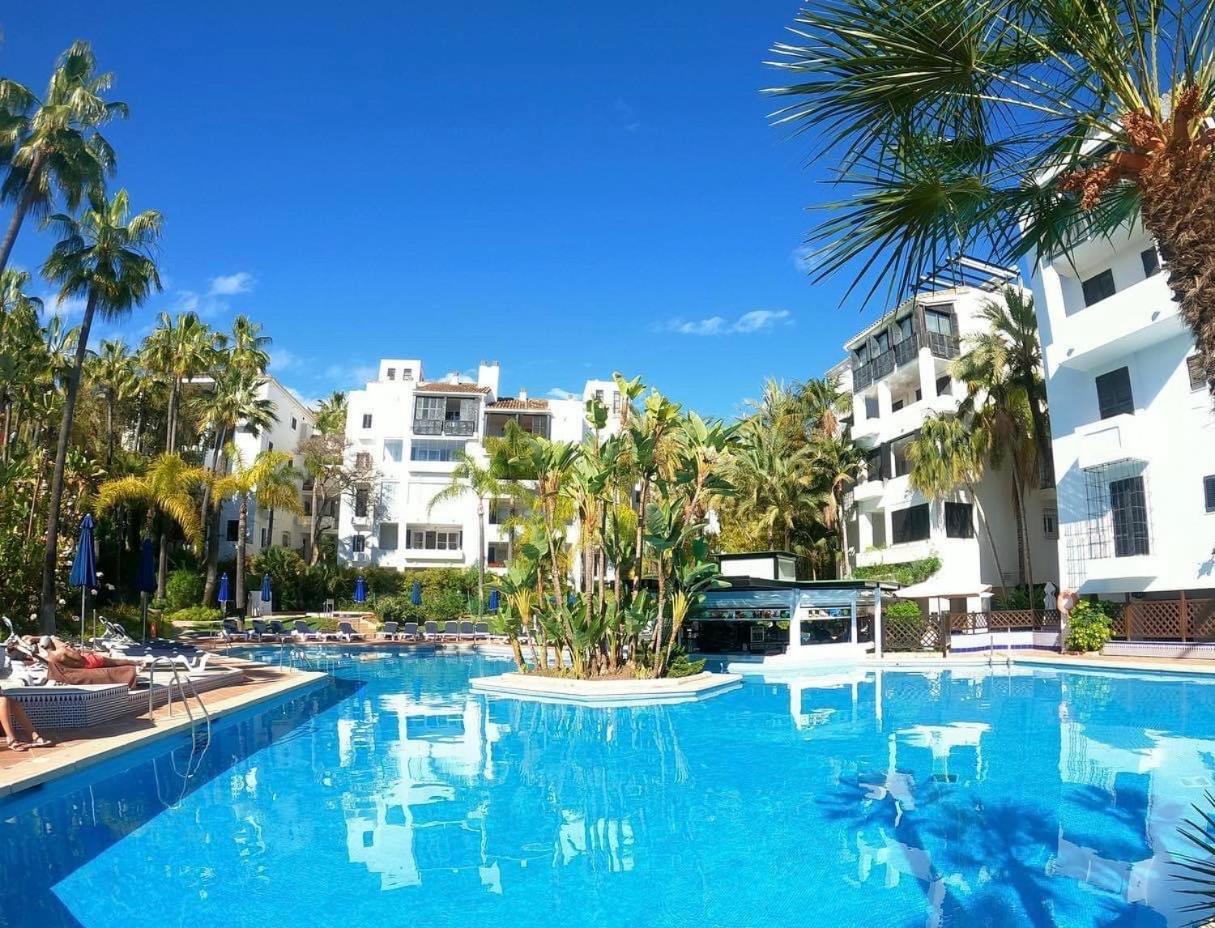 Jardines De Las Golondrinas Marbella With Sea Views Exteriör bild